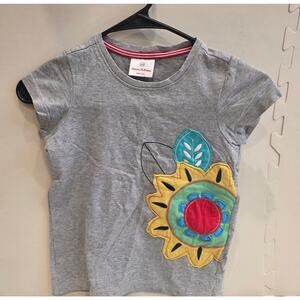 Hanna Andersson gray floral appliqué t-shirt, colorful sunflower sz 120